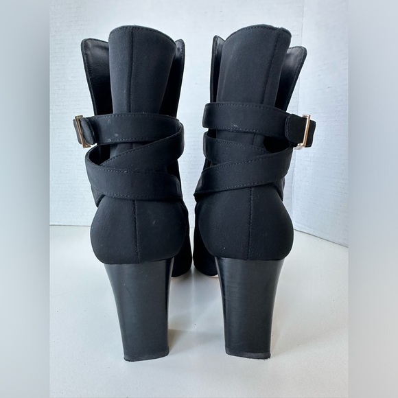 Good American Bombshell Black Buckle Ankle Boots Size 9 - Picture 7 of 10